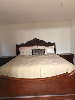 Moving Sale King size bed set