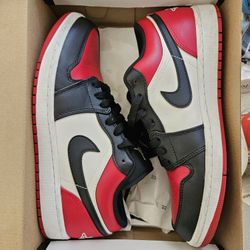 Jordan 1 Low Bred Toe