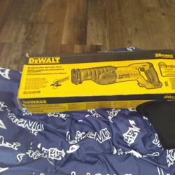 New Never Opened Dewalt Reciprocating Saw Tool Only 
