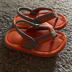 Toddler Shoe Size 7/8. $5