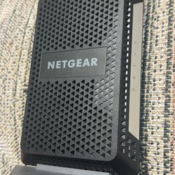 NETGEAR - Nighthawk DOCSIS 3.1 Cable Modem - Black