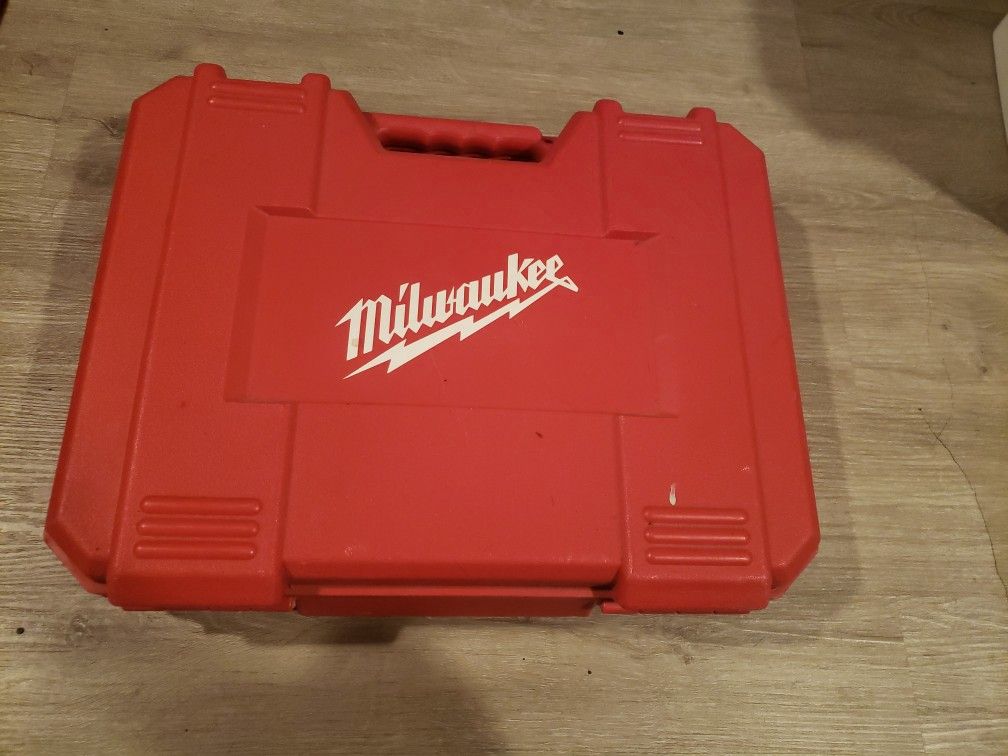 Milwaukee Drill 18 V