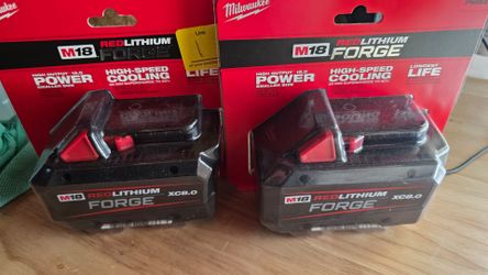 Unopened Milwaukee Batteries xc8.0