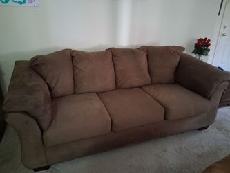 Couch set