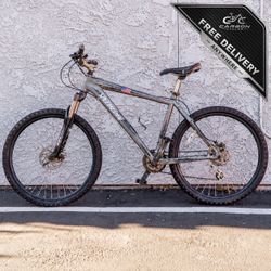 Specialized Hardrock Sport Large 26” Hardtail Mountain Bike