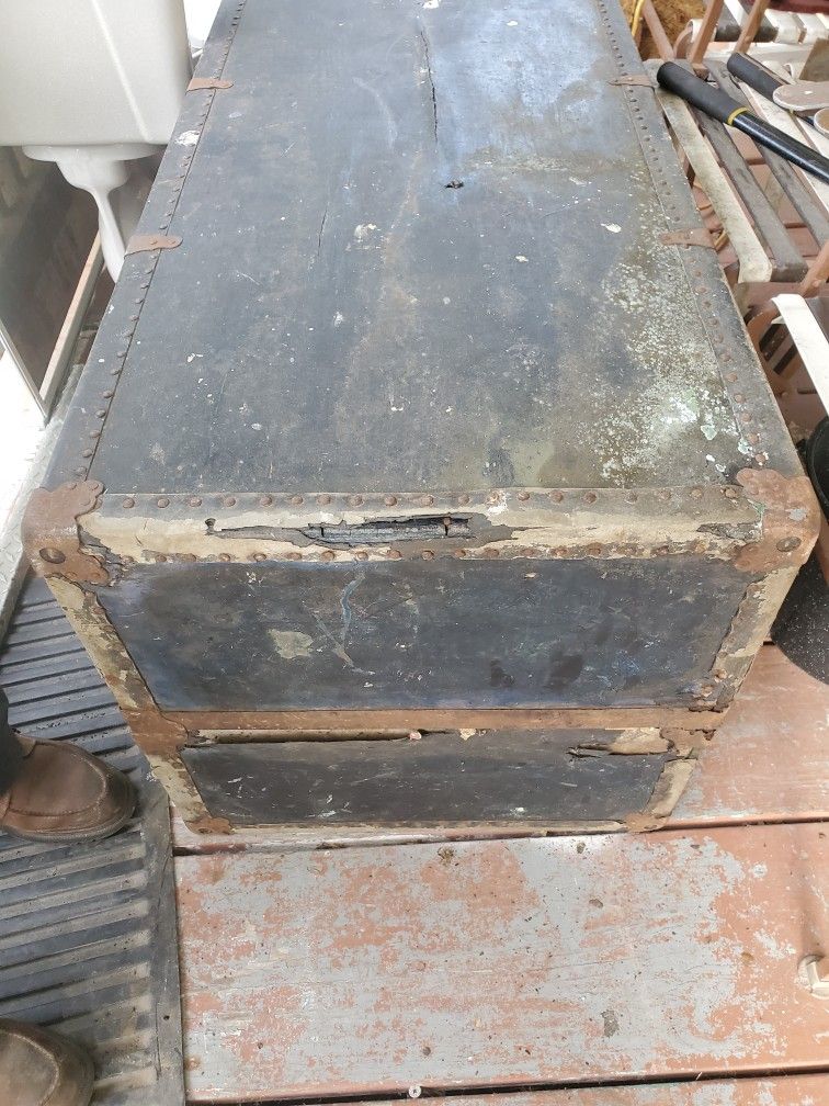 Antique Steamer Trunk