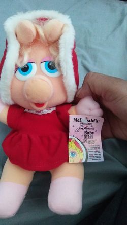 Vintage 1988 McDonald's baby Miss Piggy