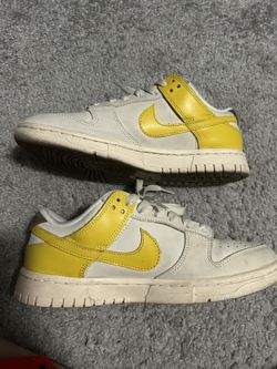 Nike Dunk Low LX Banana
