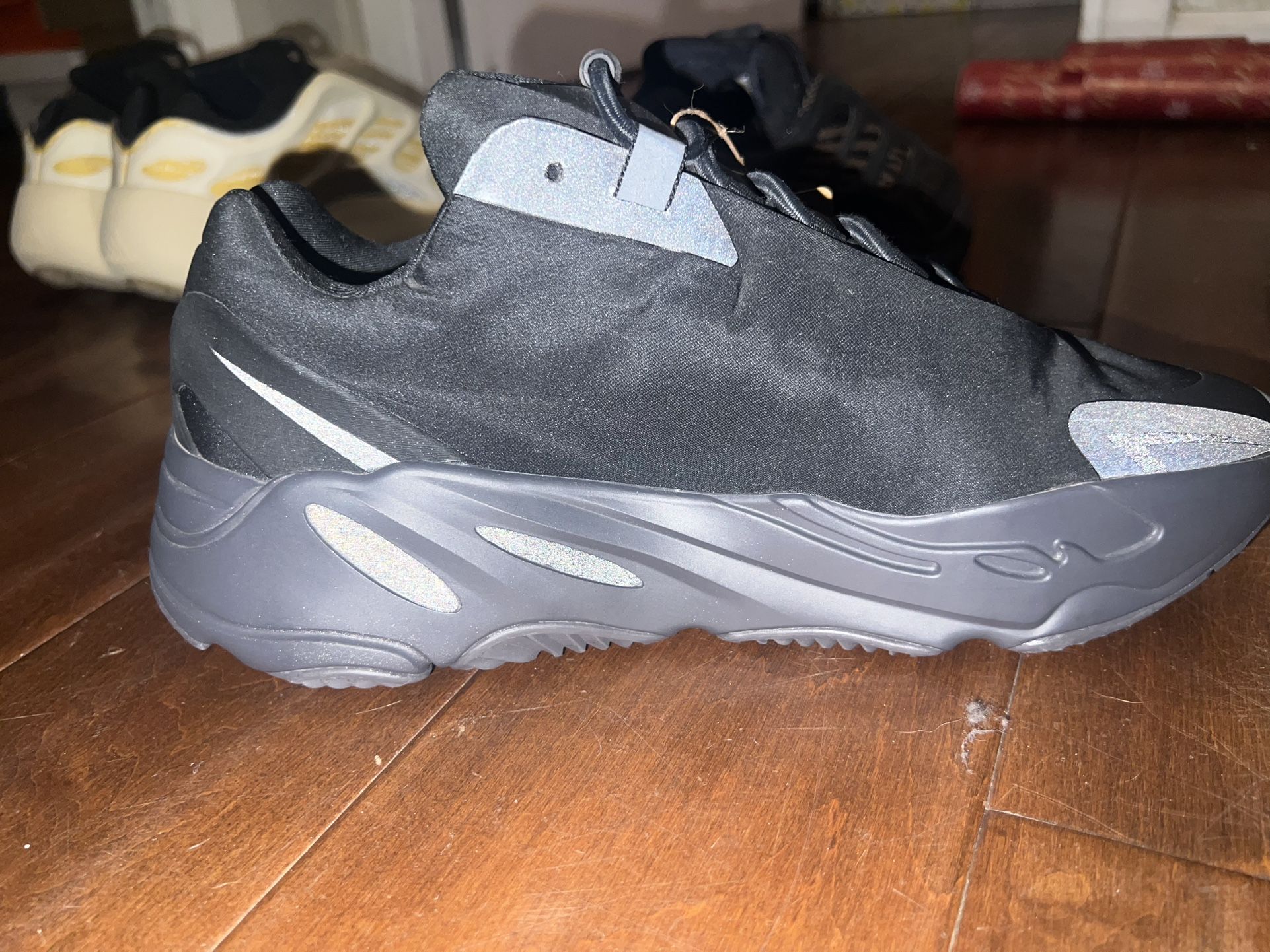 Yeezy 700 MNVN “Triple Black” Sz10 $540 sz 10 Preowned Please feel free to DM our page with any  main image 3