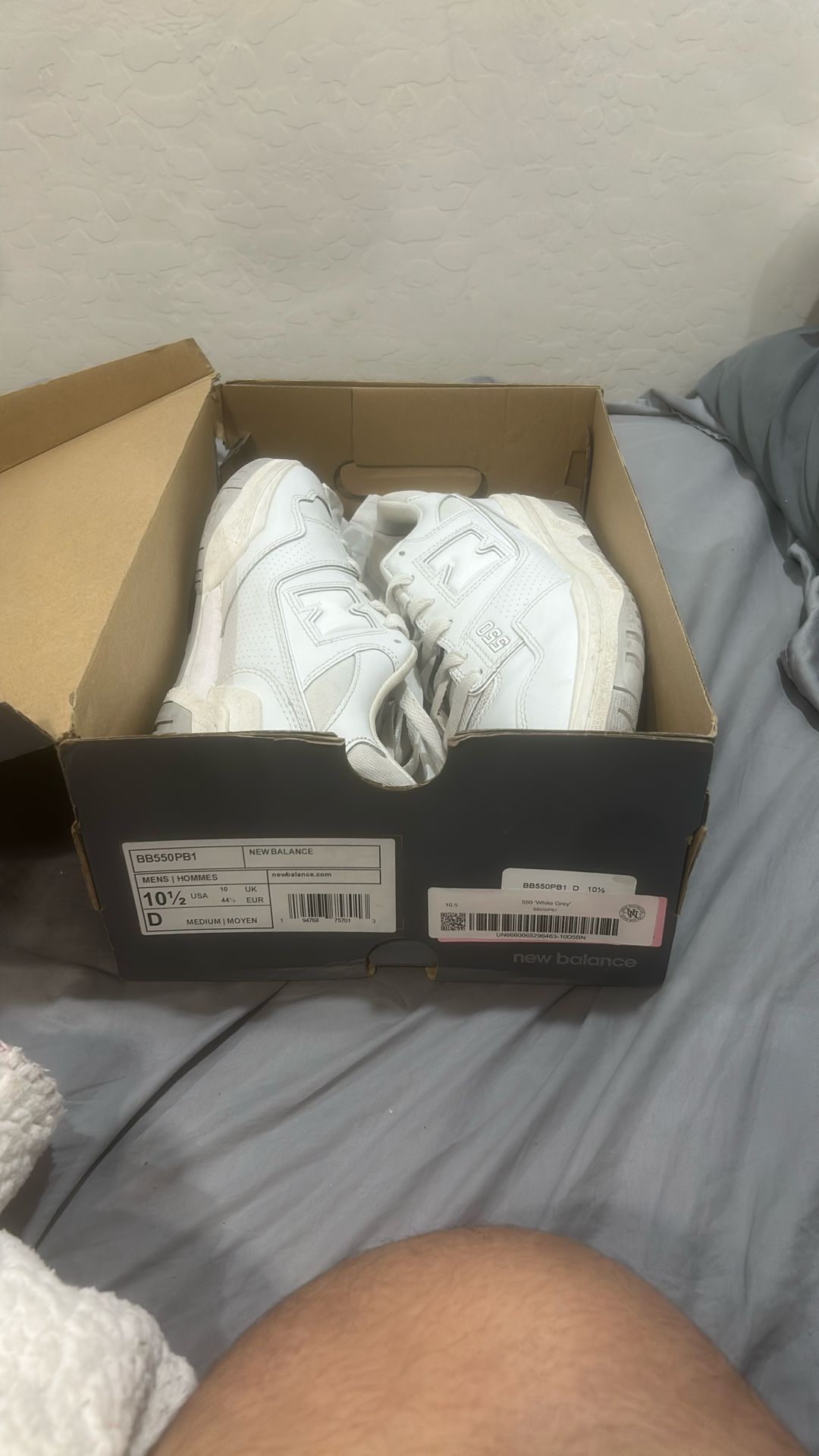 size 10.5 new balance 550s need gone ASAP 125 obo