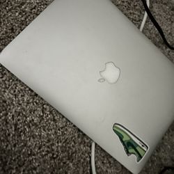 2013 Macbook Air 13”