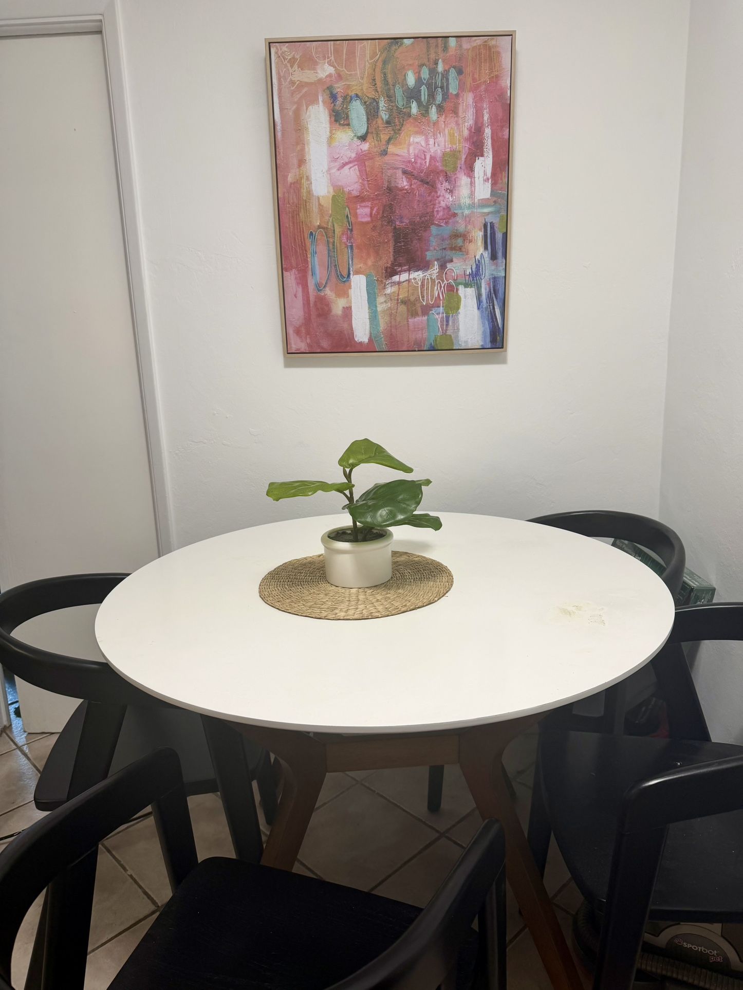 Mid-Century Modern Round Dining Table – 42” – White & Brown