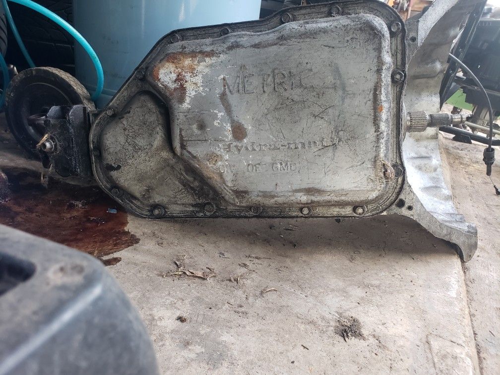 200r transmission rebuilt 300obo for Sale in San Antonio, TX OfferUp