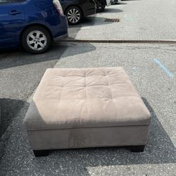 Upholstered Ottoman 