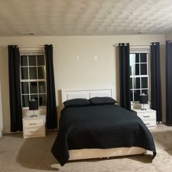 6 Pieces Blockout Curtains, 2 Table Lamps, 1 Bedcover With 2 Pillow Shams