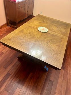 Dining table with leafs