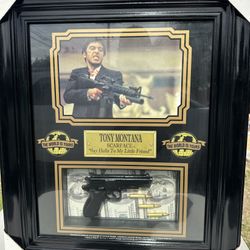 Scarface Tony Montana Say Hello To My Little Friend Collectible Frame