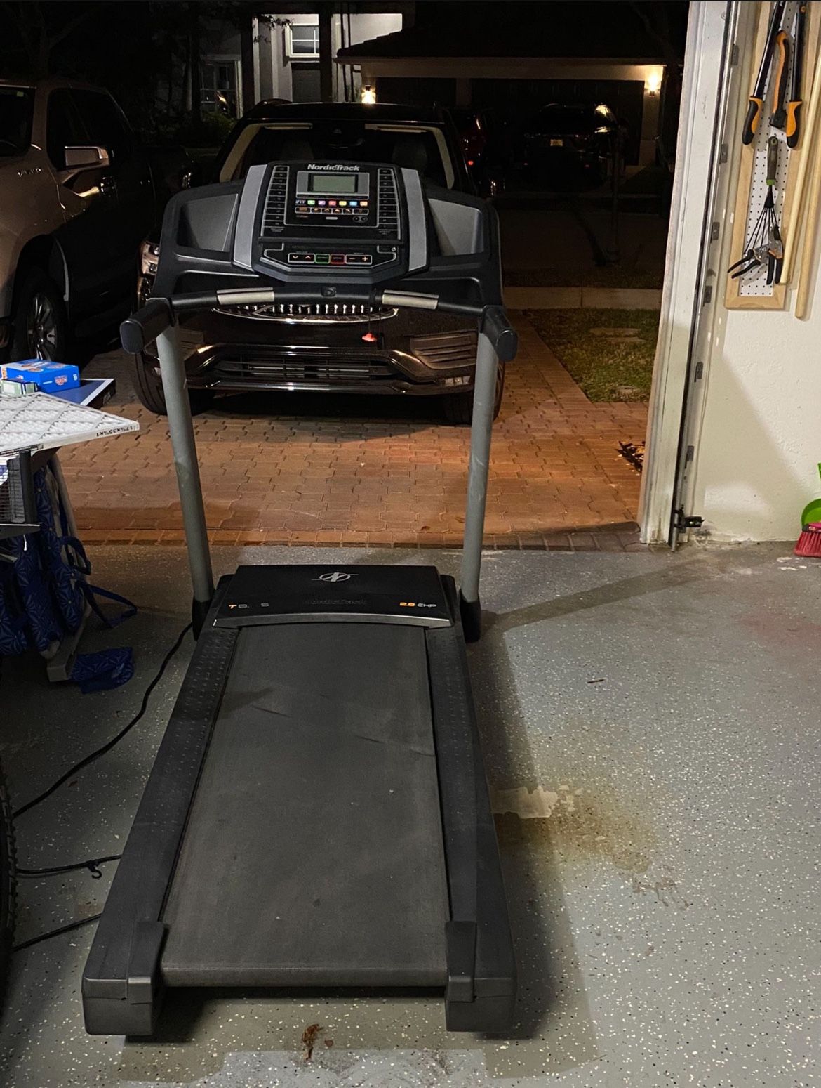 Nordictrack treadmill T6.5 S In Excellent Condition