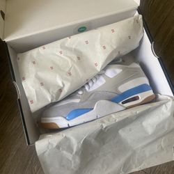 Jordan 4 RM 