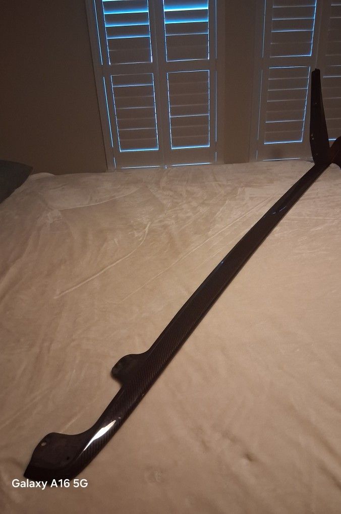 2009 ZR1 OEM Driver's Side Skirt