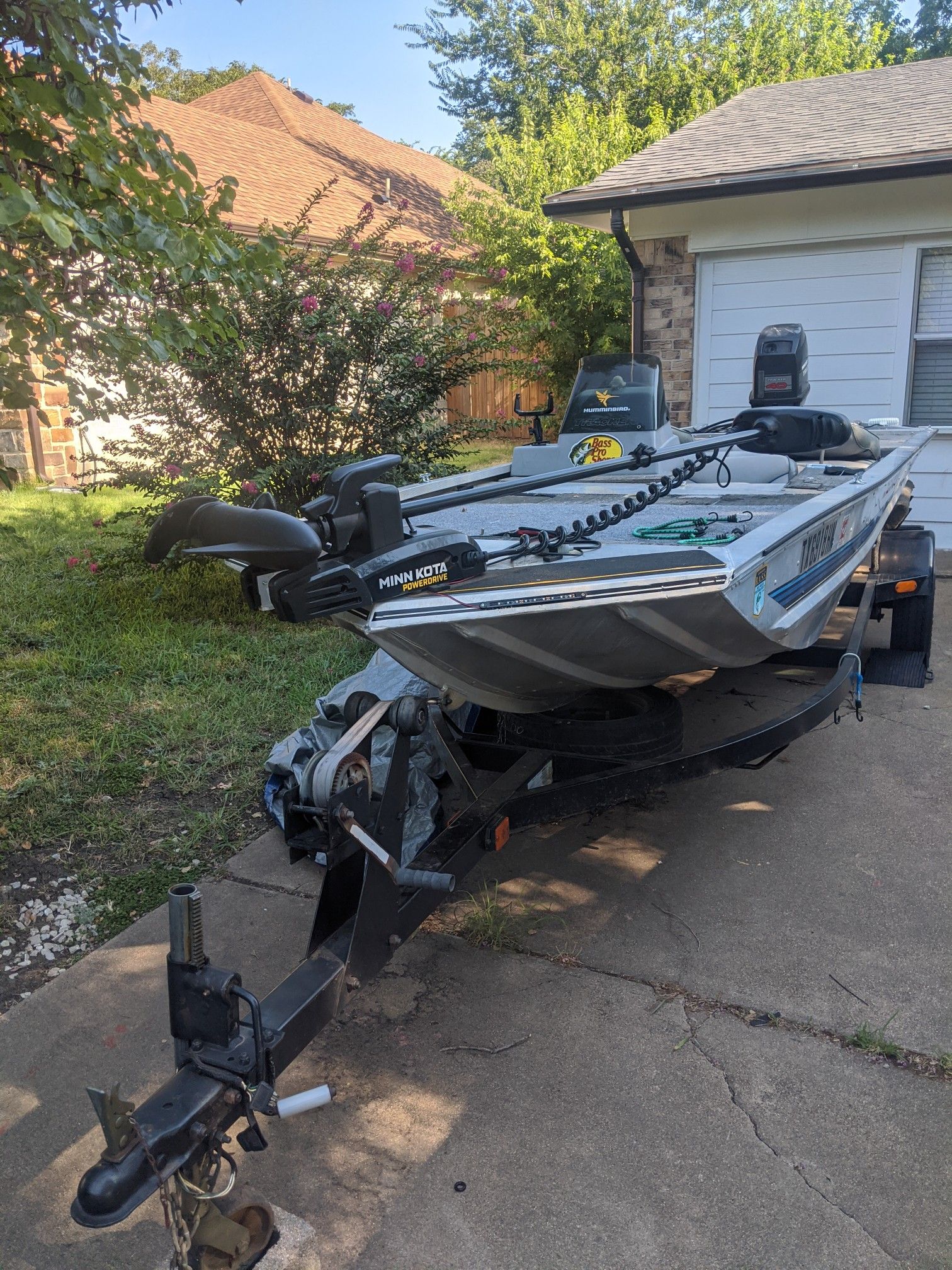 1995 Bass Tracker 17 ft aluminum Pro team 17 boat