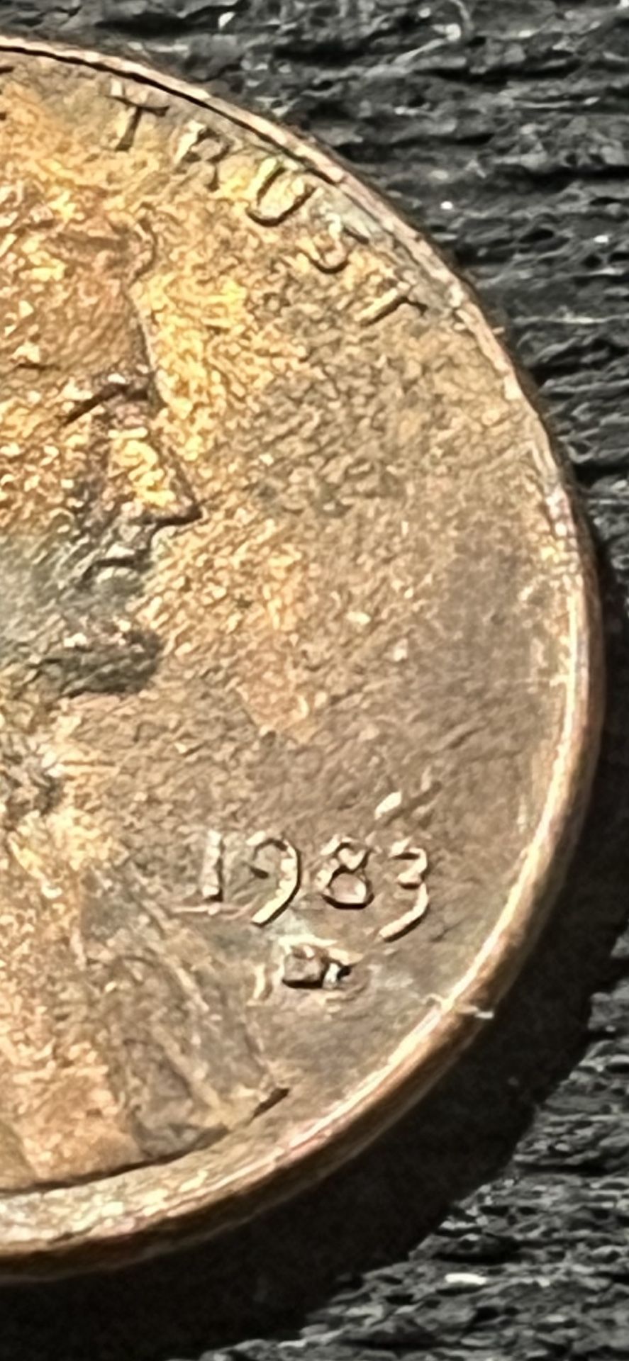 1983 D Penny Coin With Dbl On Mint