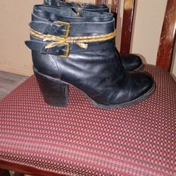 Freebird Booties Size 9