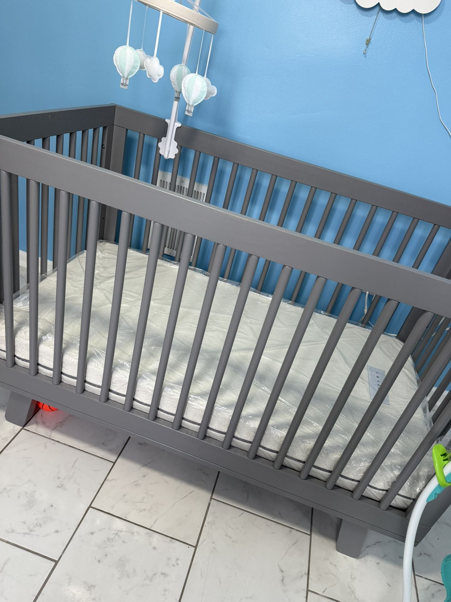 Baby Crib Gray
