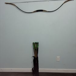 Hungarian Bow And Arrows
