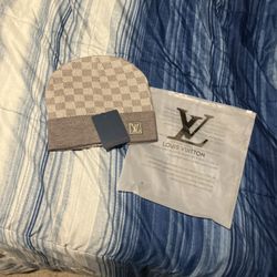 Lv Beanie 