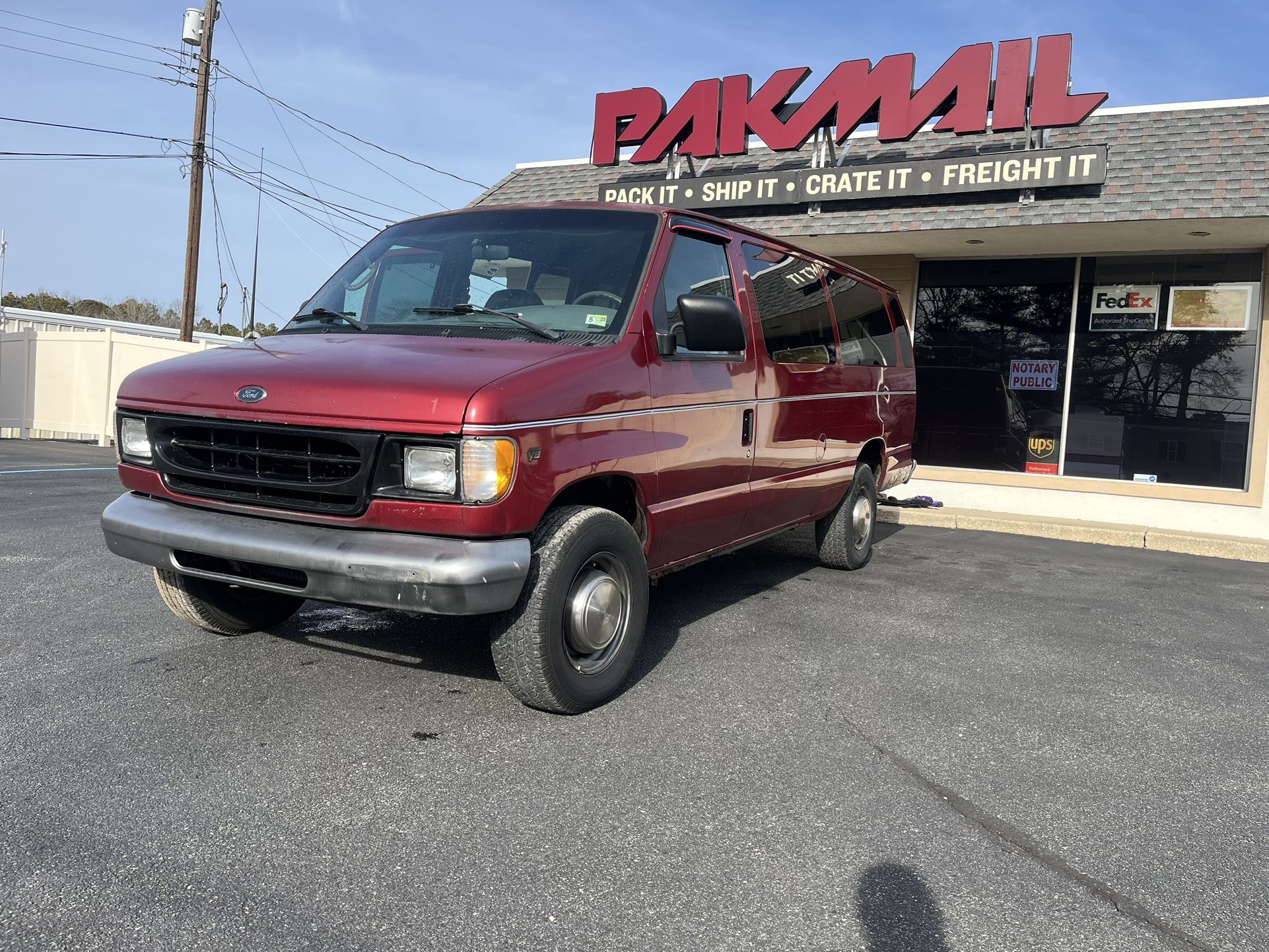 2001 Ford E-350