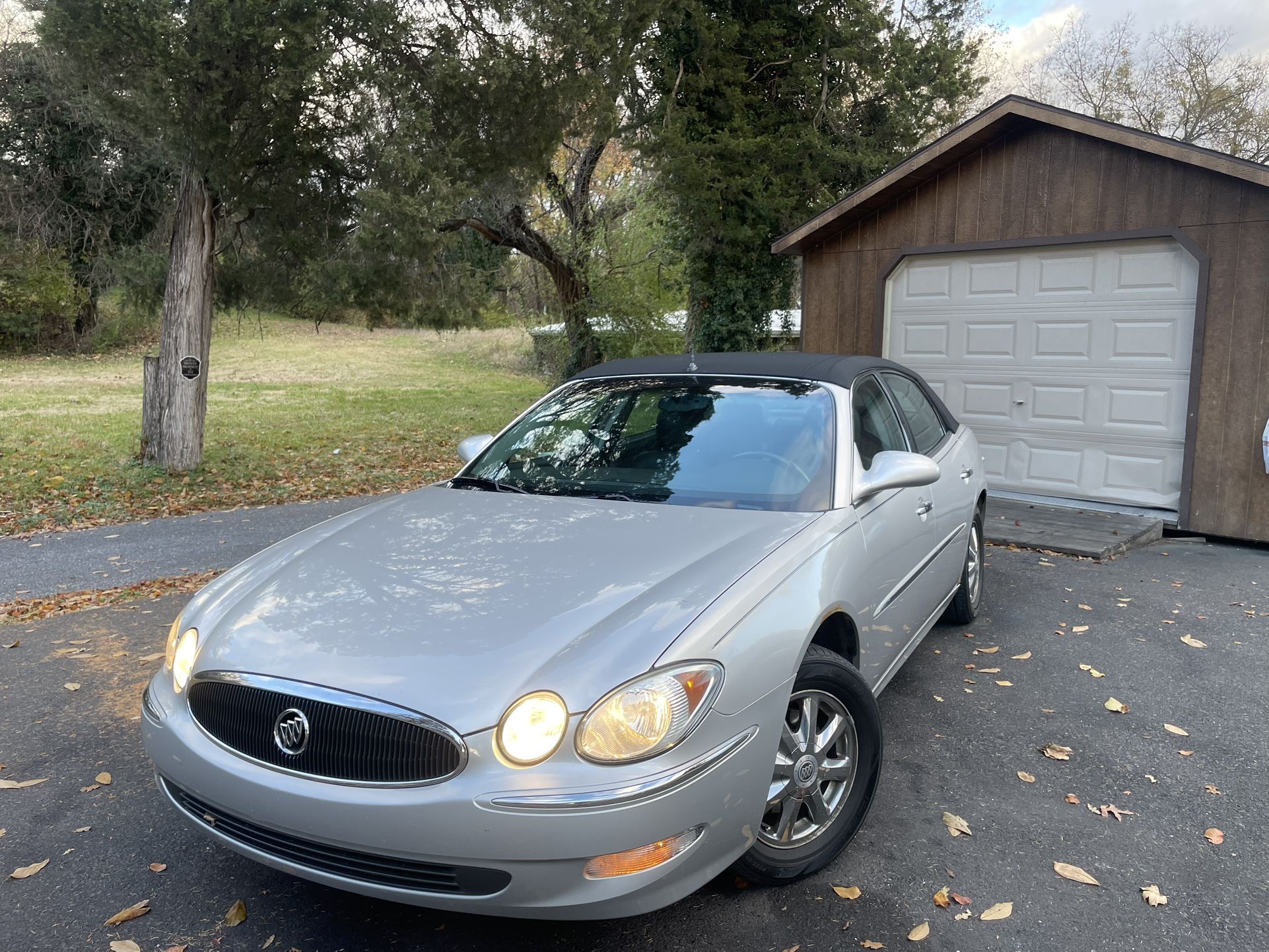 2005 Buick Lacrosse 