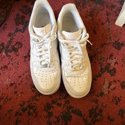 Nike Air Force 1 White Size 11.5