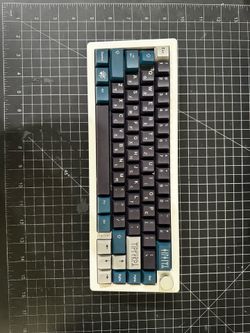 ZUOYA GMK67 V2 Mechanical Keyboard Triple Modes RGB White QWERTY Extra Keycaps