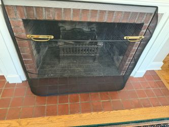Black Iron and Brass Fireplace Screen in Great Condition 45”w x 33”h x 9”d Smoke and pet free household