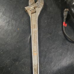 18 Inch Crescent Wrench