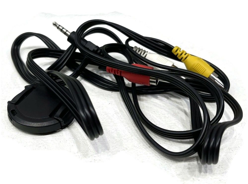 JVC Model Number GZ HM320BU Everio HD Digital Camcorder and Accessories. Tested. Working