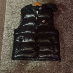 moncler vest