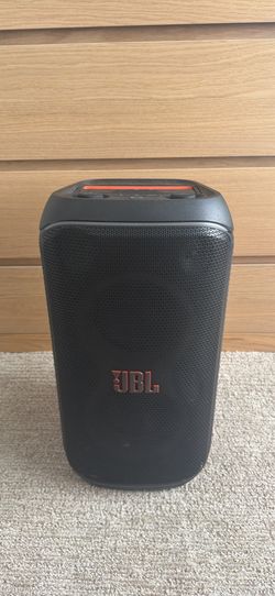 JBL party box club 120