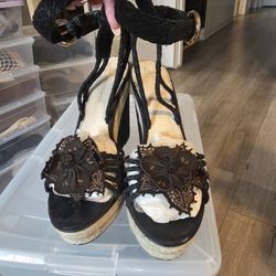 B. Makowsky Platform Sandals Size 8.5