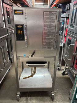 Nat Gas Steamer Accutemp Evolution  commercial full pan oven 120v fast cooker fish vegetables restaurant. Works great Tested