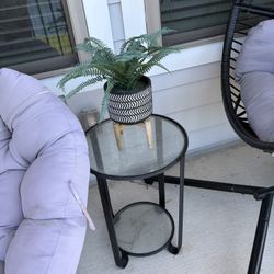 Mini Table 
