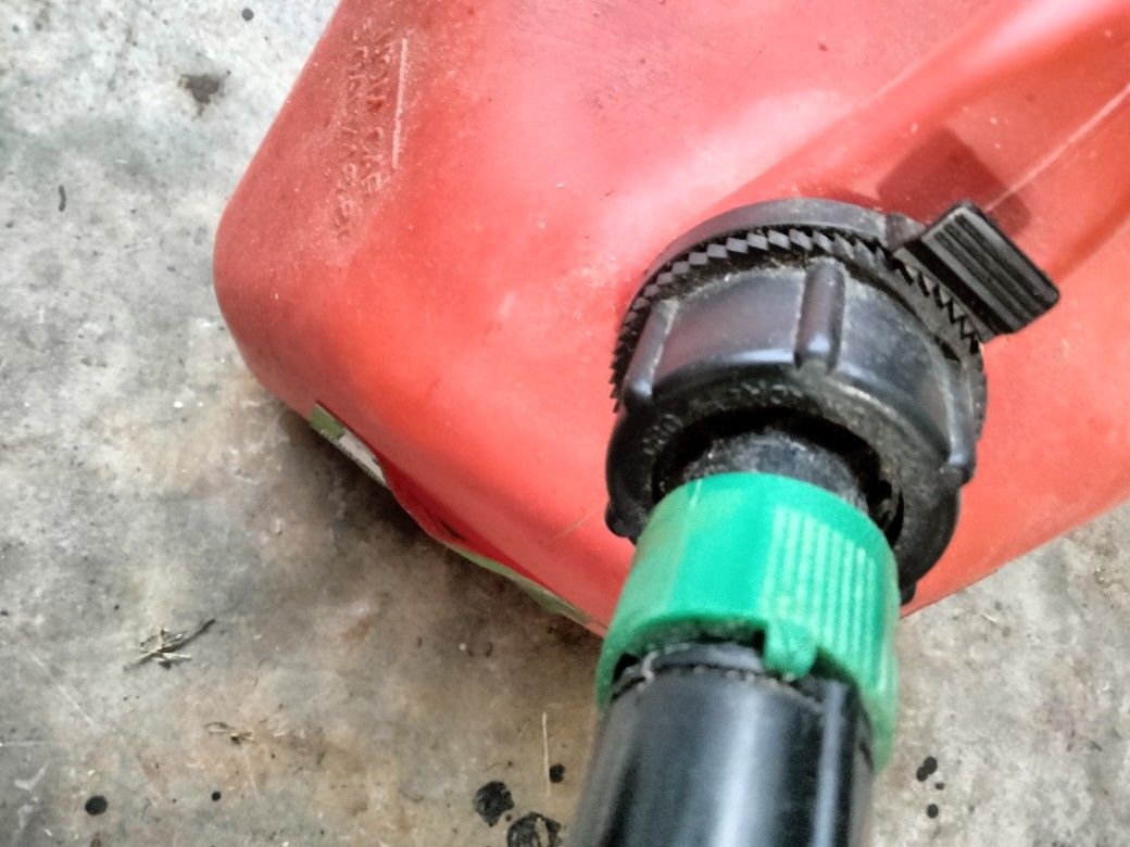 New
5 gallon Gas Can