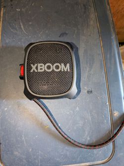LG XBOOM PORTABLE SPEAKER