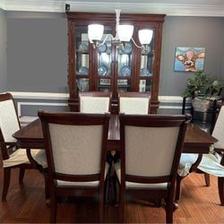 Dining Room Suite
