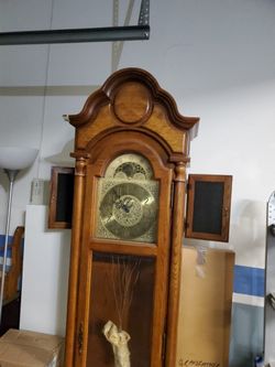 Grandfather CLOCK 
