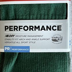 NEW BALANCE CALF LENGTH ATHLETIC SOCKS 