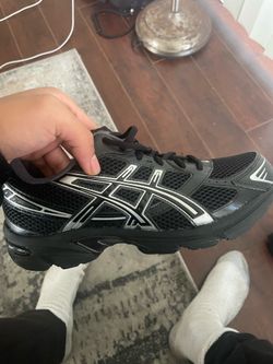 ASICS Men’s size 8