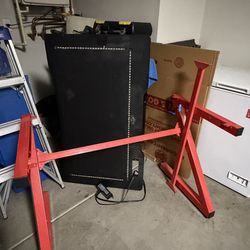 Computer Gaming Table FREE!