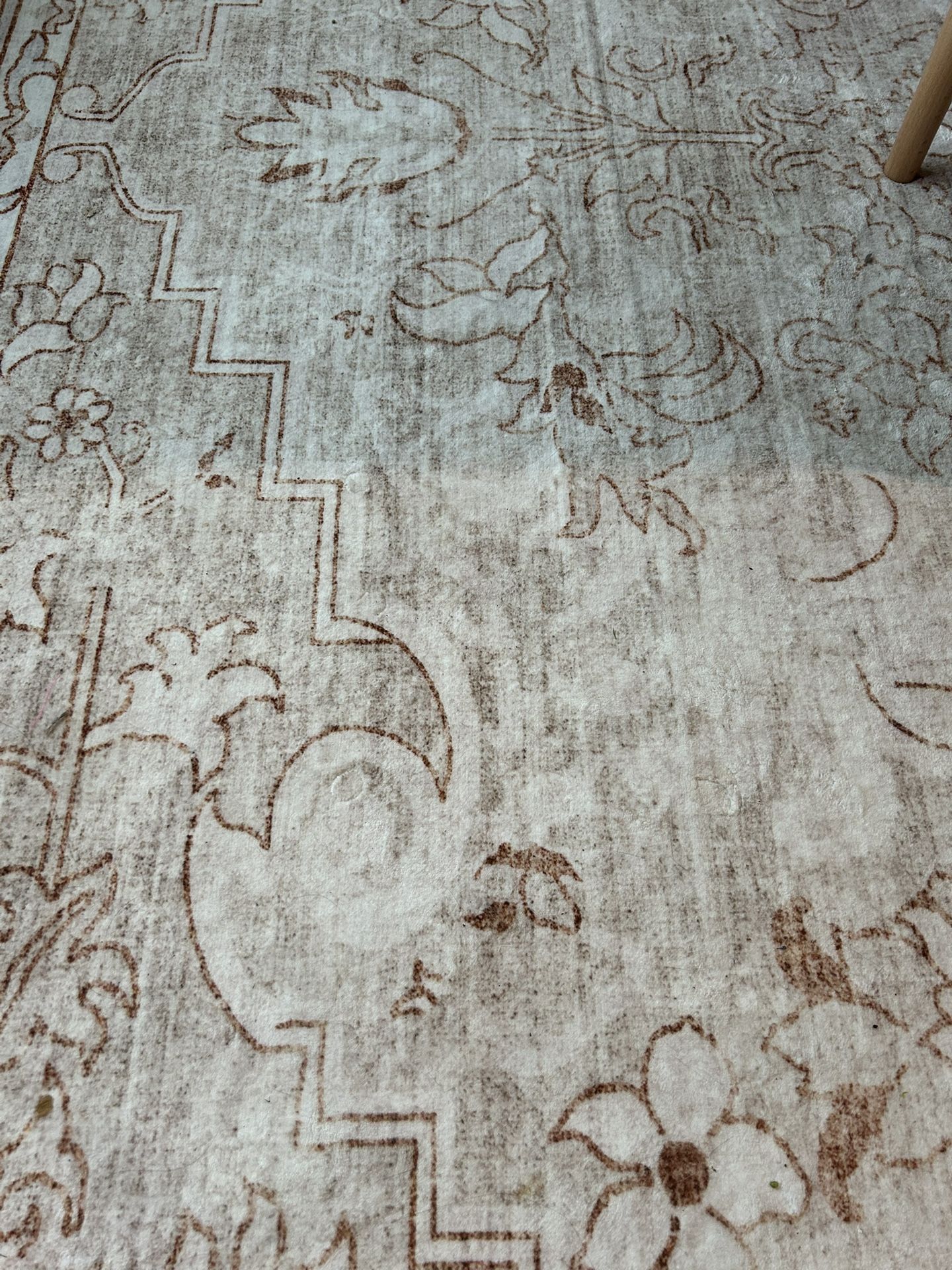 8x10 rectangular rug - Like New
